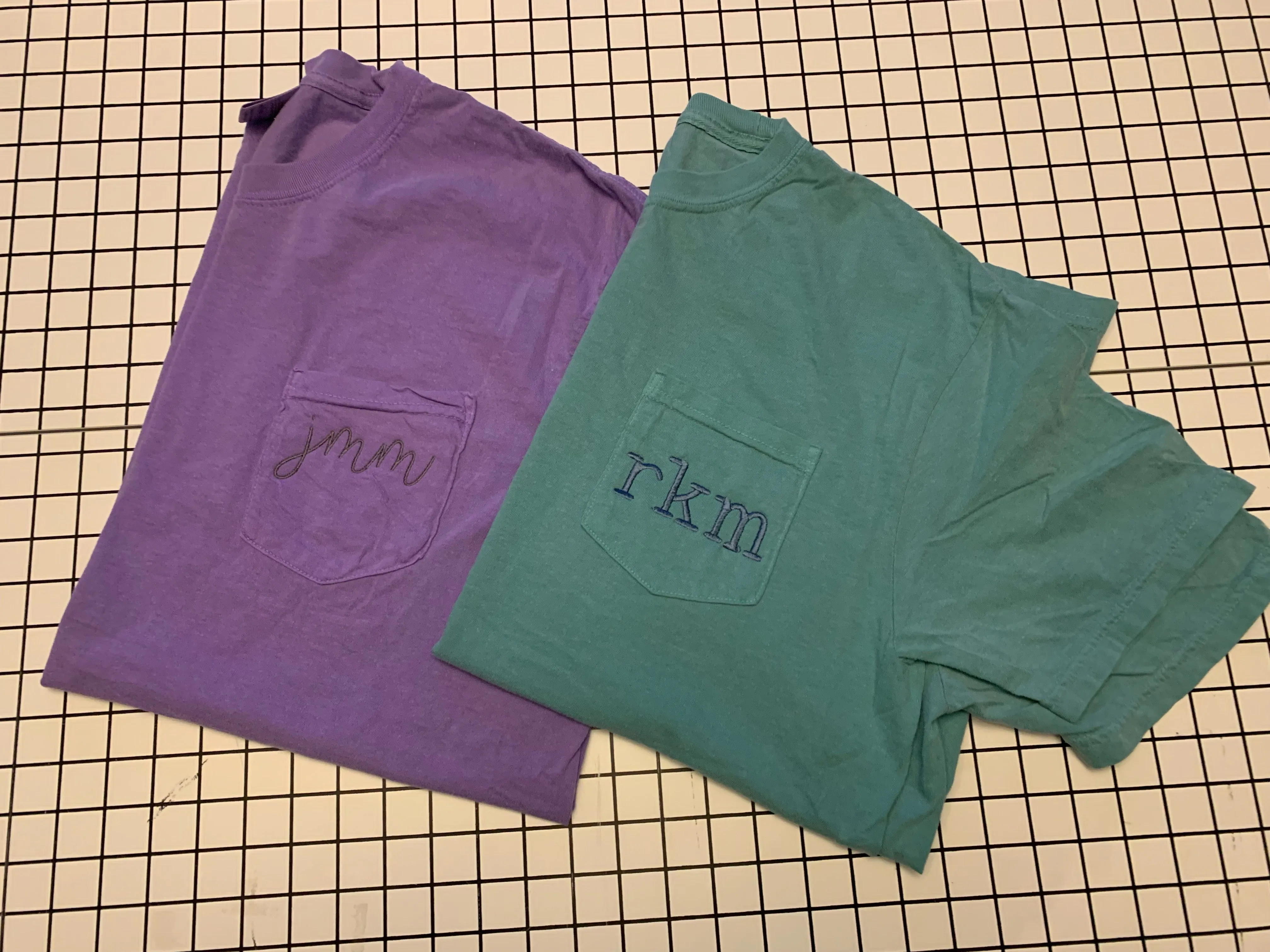 Comfort colors pocket tee