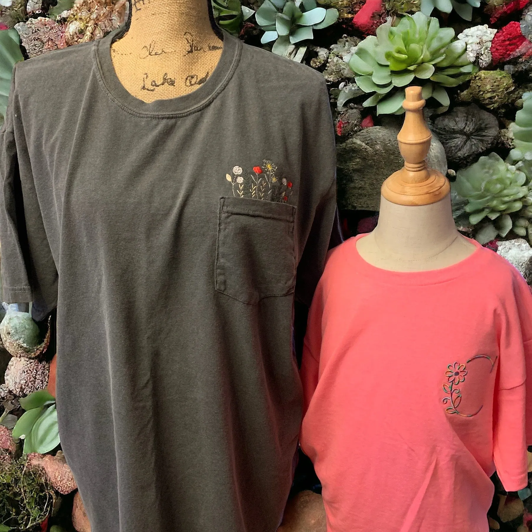 Comfort colors pocket tee