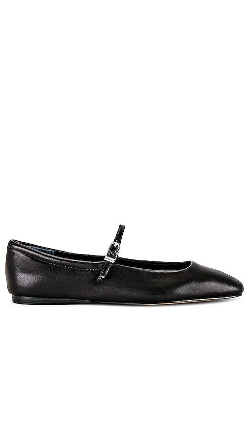 Dolce Vita Reyes Ballet Flat in Black