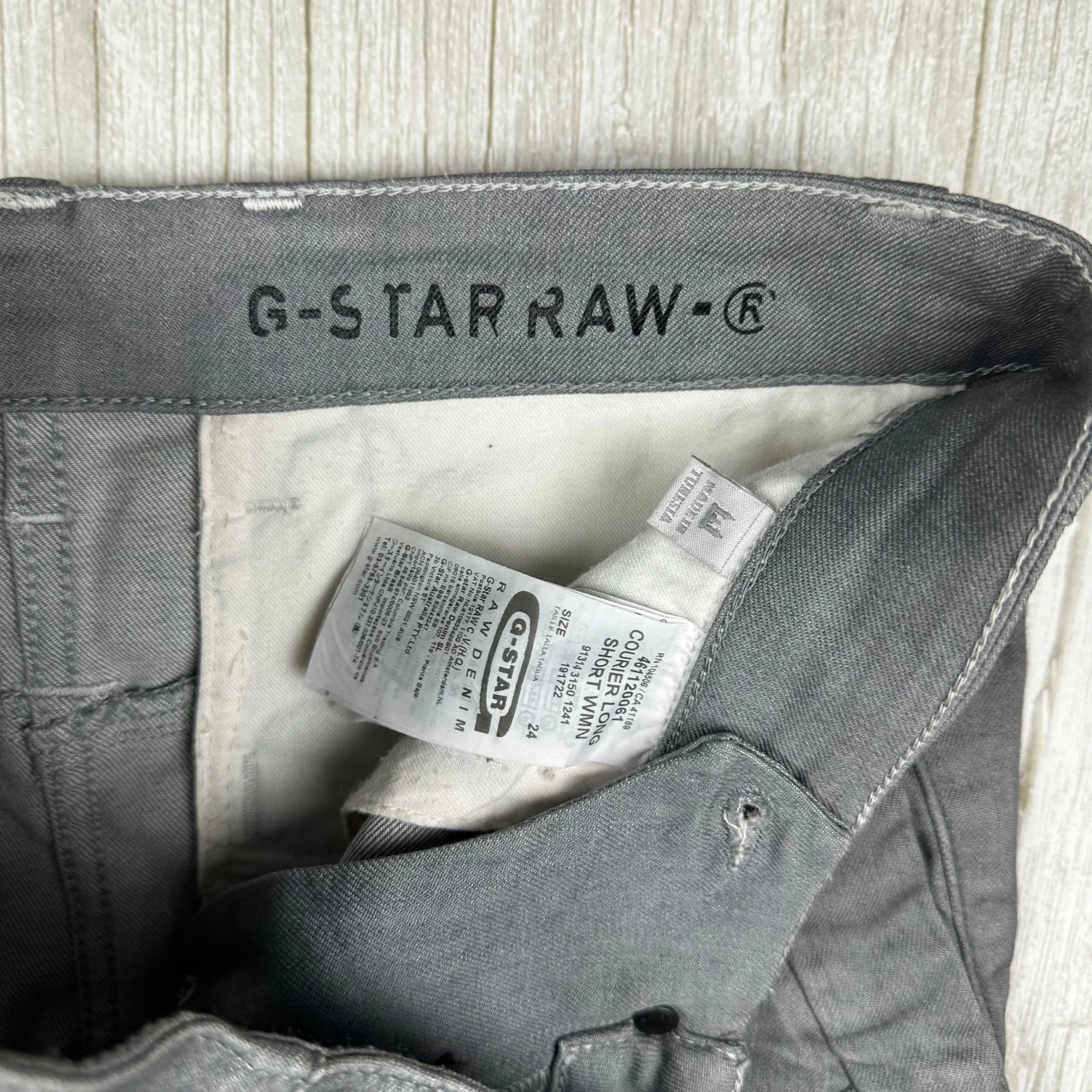 G Star Raw Womens Courier Long Shorts - Size 24