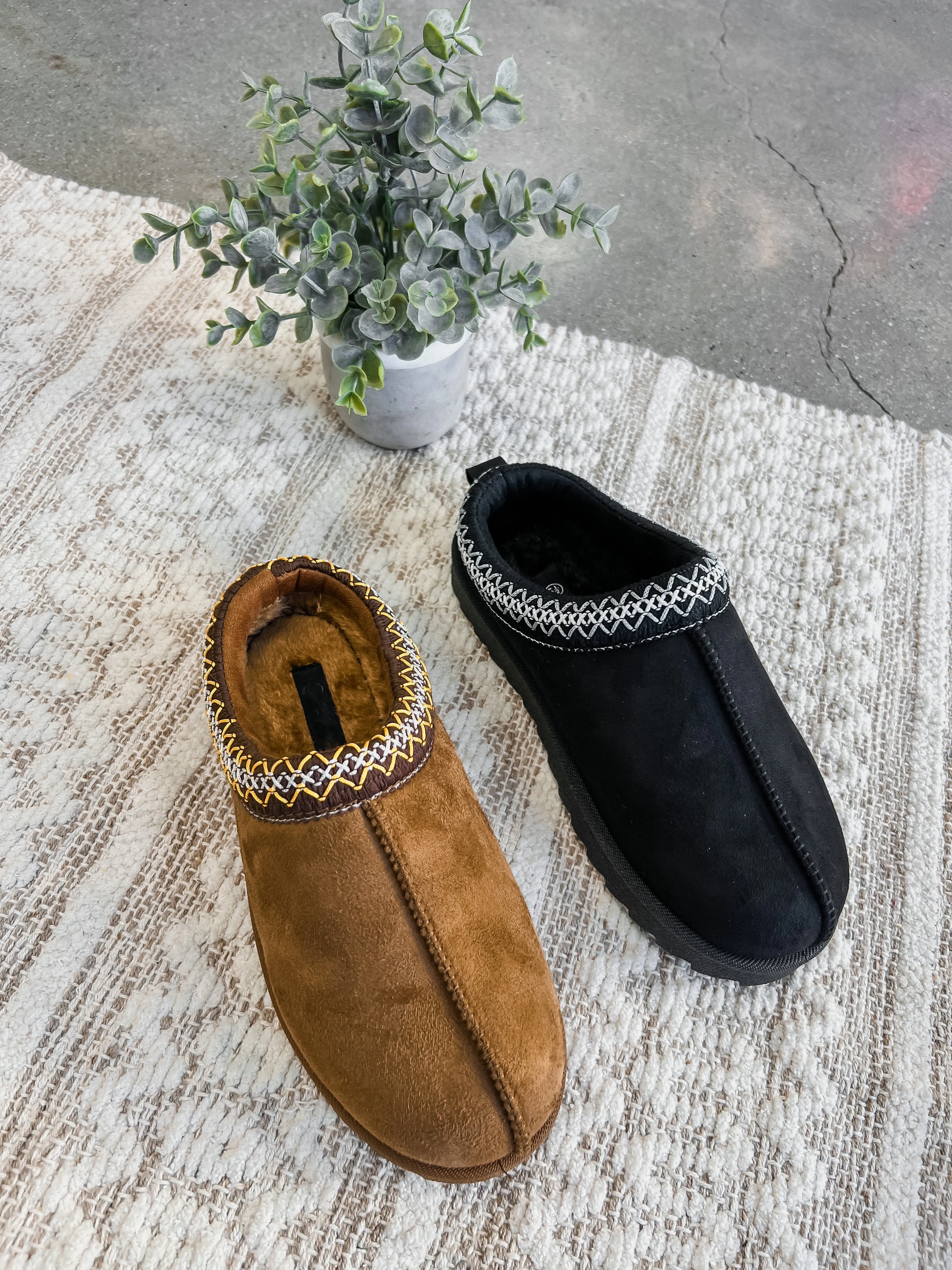 Oaklee Suede Low Slipper Booties