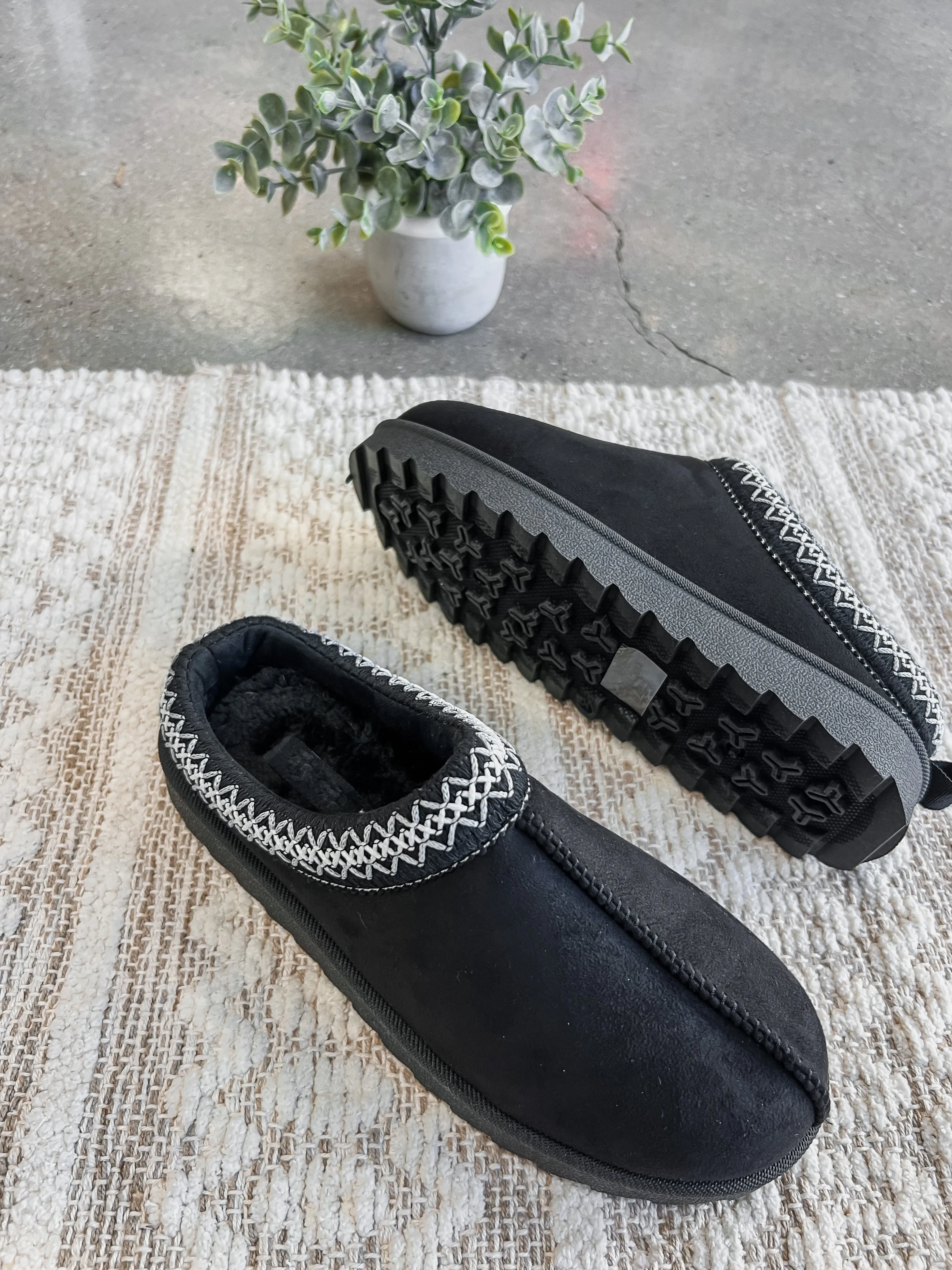 Oaklee Suede Low Slipper Booties