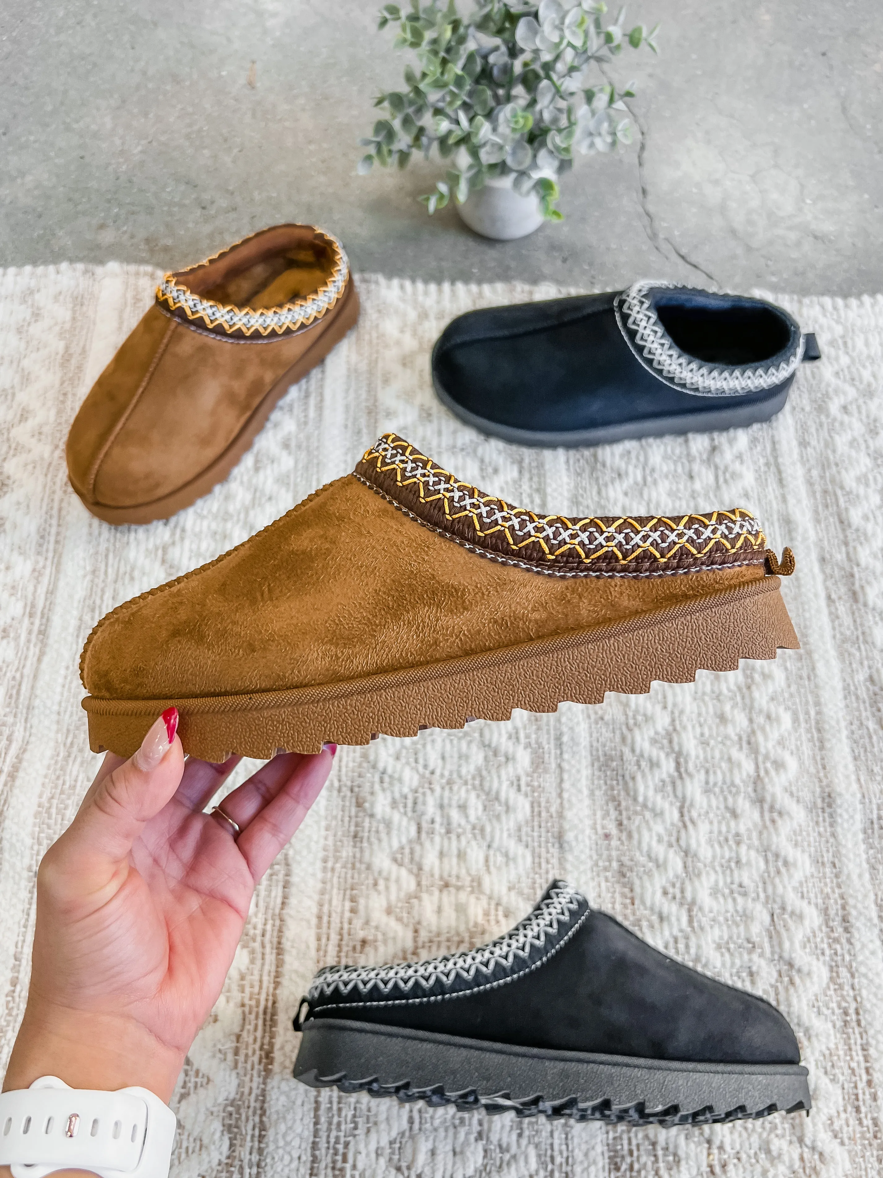 Oaklee Suede Low Slipper Booties